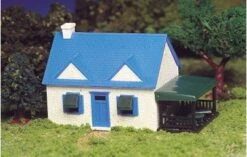 Bachmann Plasticville Cape Cod House Kit (HO Scale)