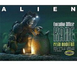 Polar Lights 1/9 Alien Executive Officer Kane